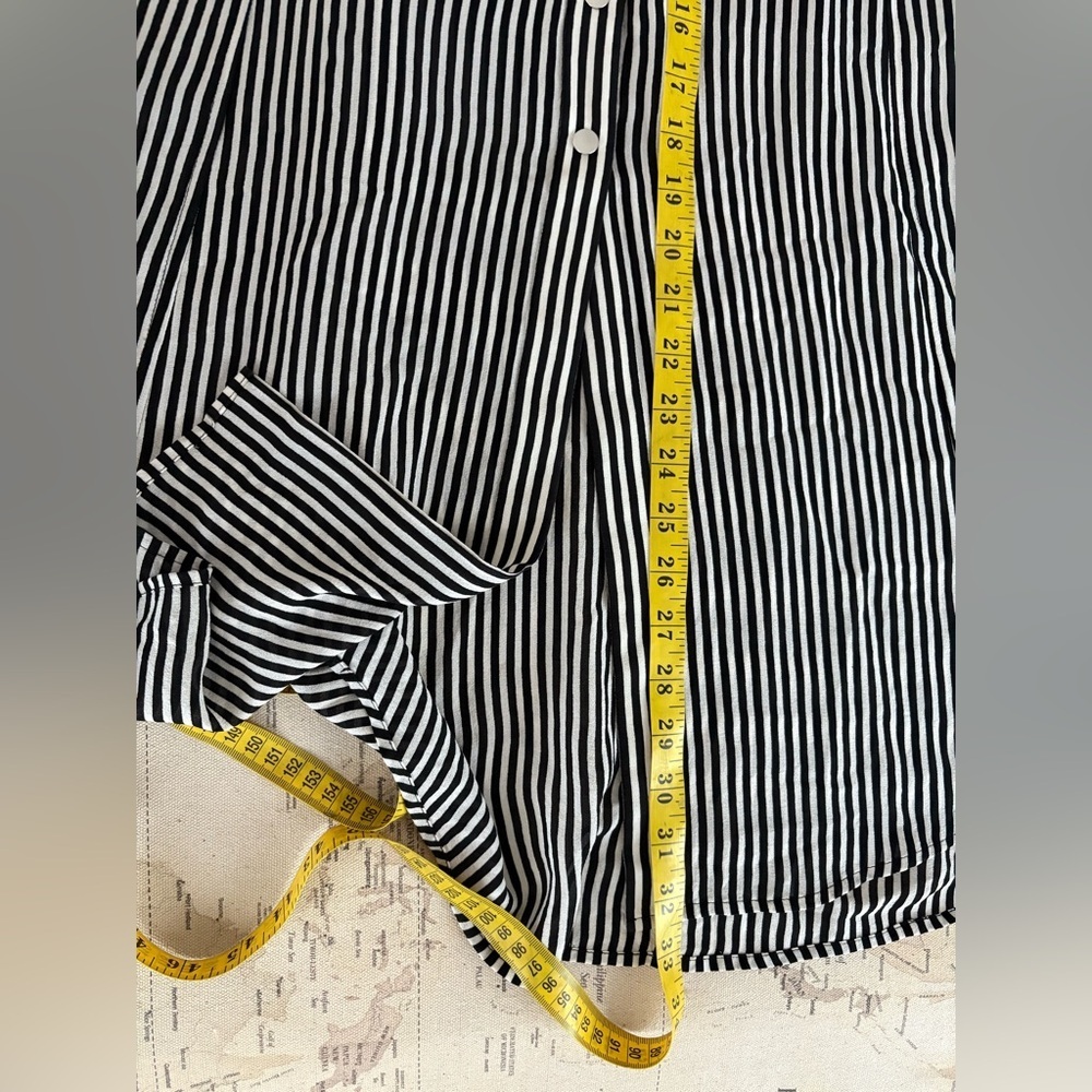 A.L.C. Silk Striped Button Down Skirt Size 8 - Picture 13 of 14